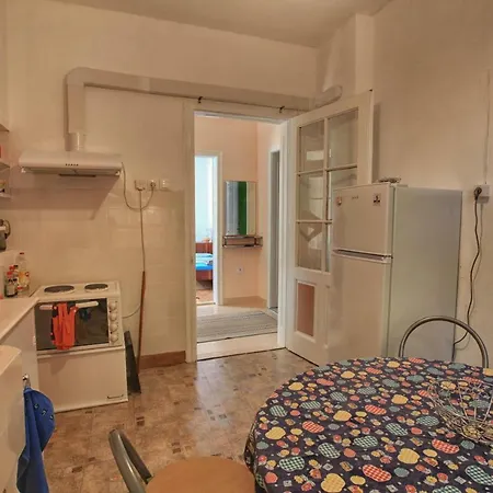Retro & Friendly Old Town House With A Garden Plovdiv